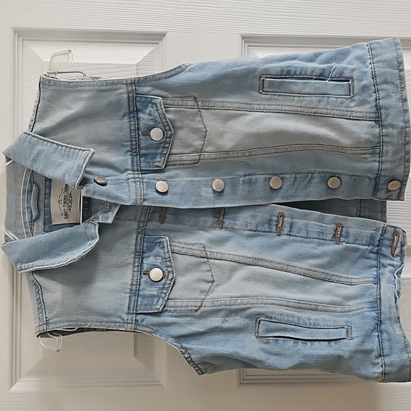 Ashley Vintage Charm Jackets & Blazers - ASHLEY VINTAGE CHARM Blue Vest Denim Style
